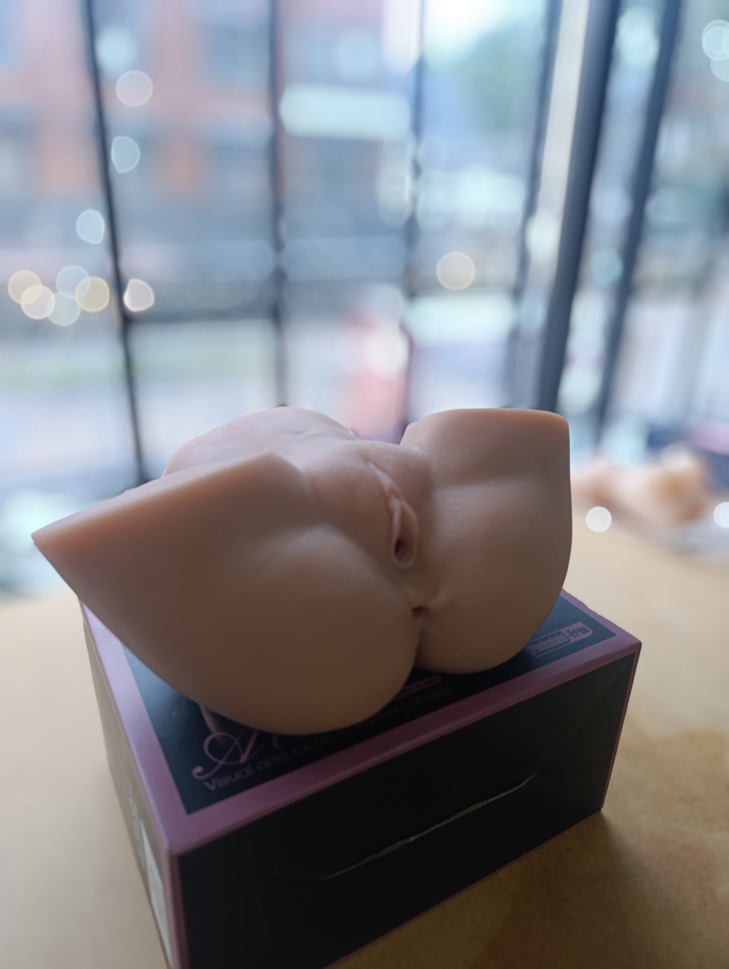 Torso realista ''AMARA ''  piel canela