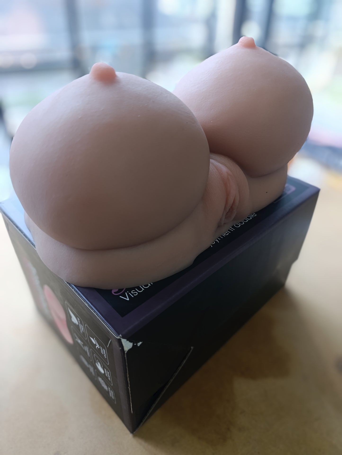 Torso realista lust ''senos , vagina'' piel